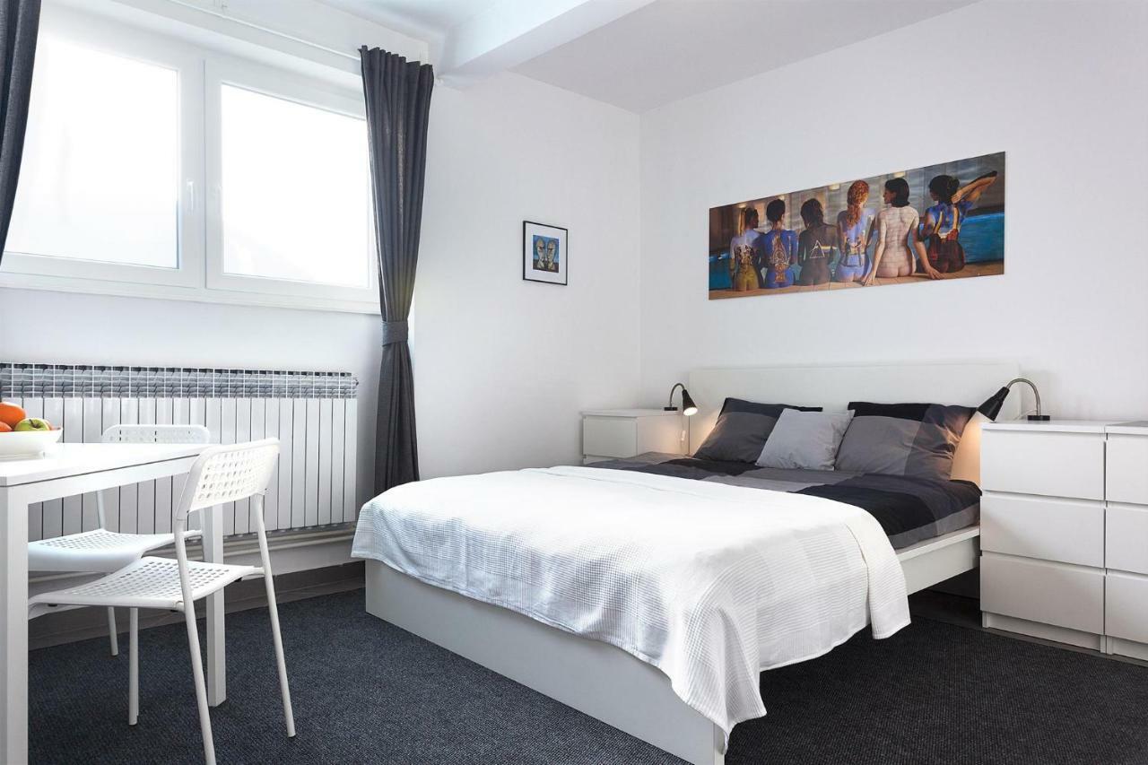 Floyd Room Загреб Экстерьер фото